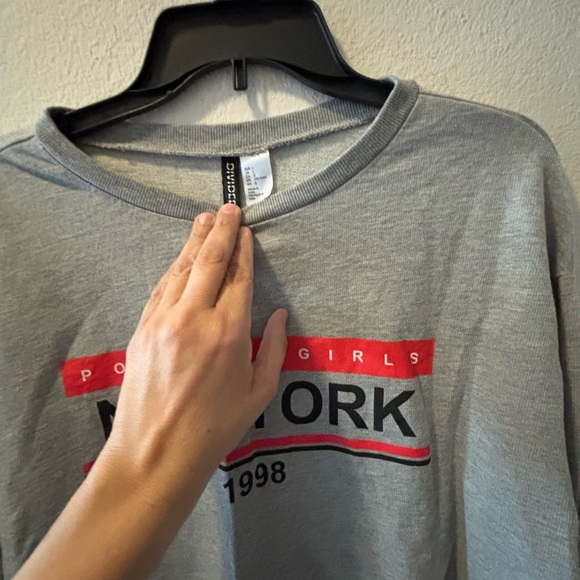 Divided Gray Crop Boxy Crew Neck Sweatshirt - Picture 3 of 4